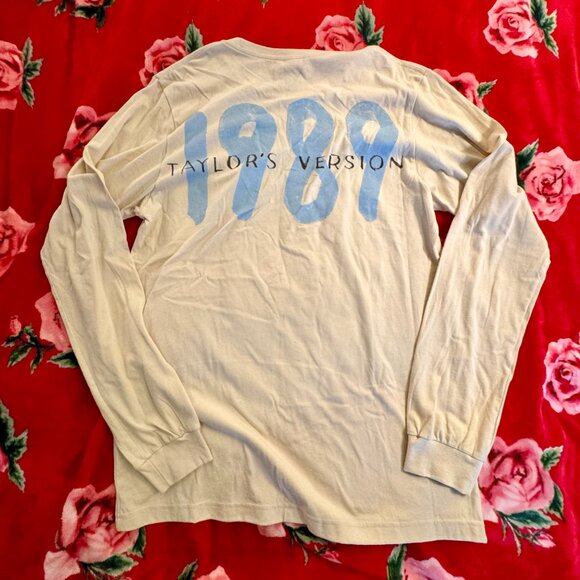 Taylor Swift 1989 (Taylor’s Version) Long Sleeve Shirt | Size Large | Beige - Picture 8 of 10